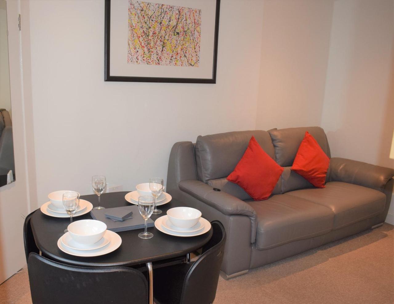Kelpies Serviced Apartments-Bonnie エディンバラ エクステリア 写真